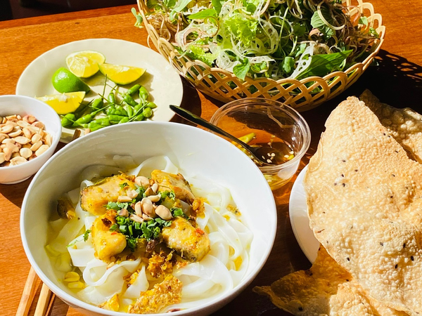 Mỳ Quảng Sườn